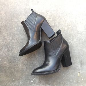 F21 Black Ankle Booties Pointed  Toe